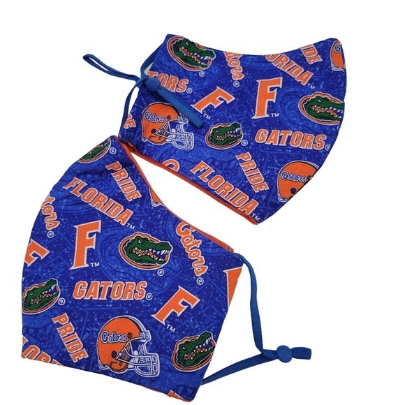 New Handmade Pair of 2 Florida Gators Face Masks‎ - Picture 1 of 3